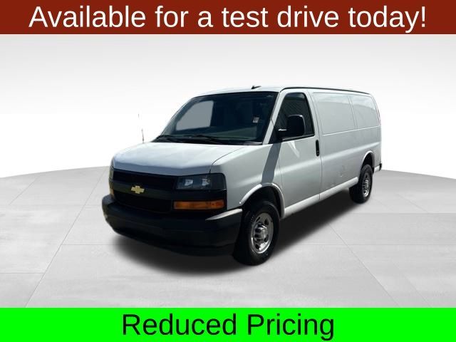 2018 Chevrolet Express Base