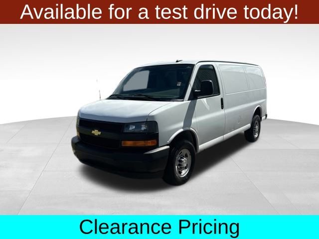 2018 Chevrolet Express Base