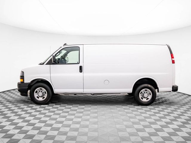 2018 Chevrolet Express Base