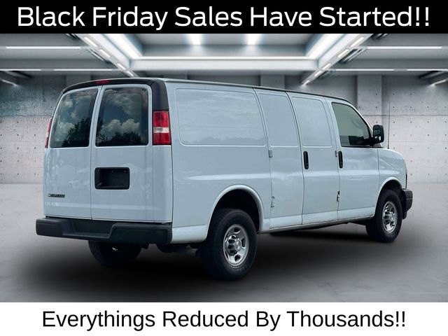 2018 Chevrolet Express Base