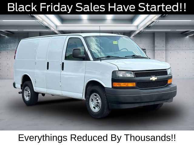 2018 Chevrolet Express Base