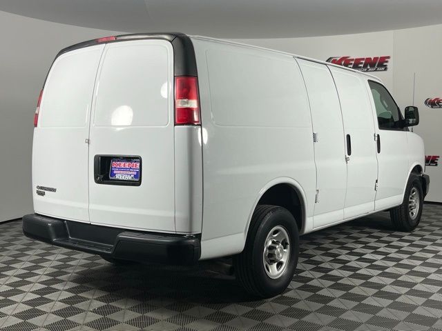 2018 Chevrolet Express Base