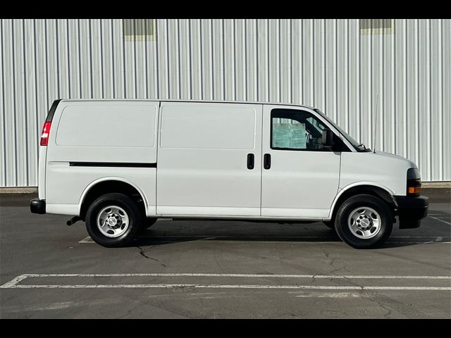 2018 Chevrolet Express Base