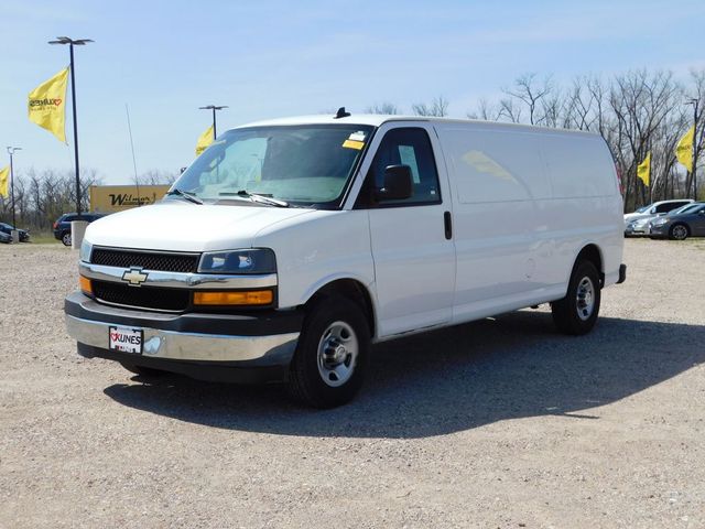 2018 Chevrolet Express Base