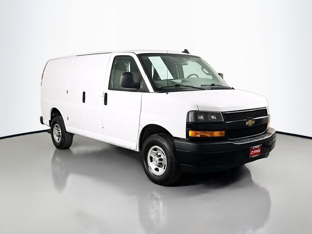 2018 Chevrolet Express Base