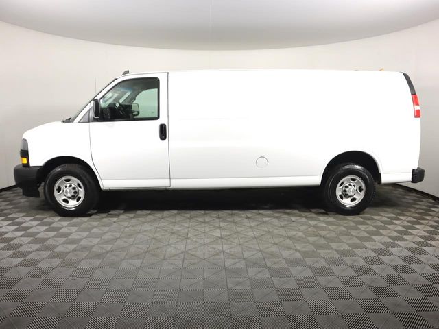 2018 Chevrolet Express Base