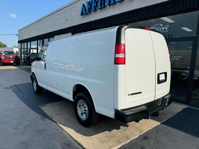 2018 Chevrolet Express Base