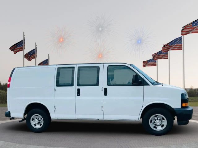 2018 Chevrolet Express Base