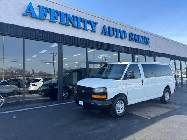 2018 Chevrolet Express LS