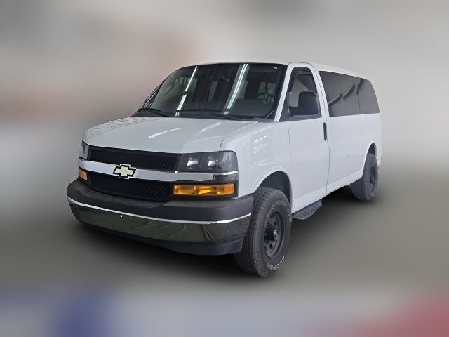 2018 Chevrolet Express LT