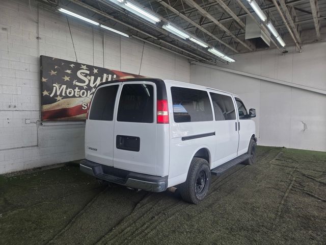 2018 Chevrolet Express LT