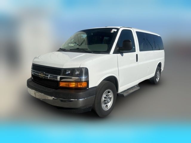 2018 Chevrolet Express LT