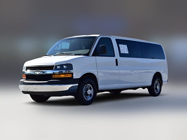 2018 Chevrolet Express LT