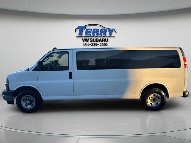 2018 Chevrolet Express LT
