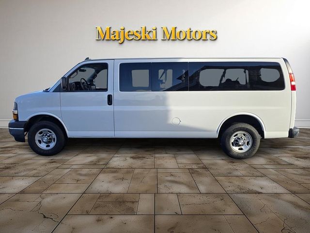 2018 Chevrolet Express LT