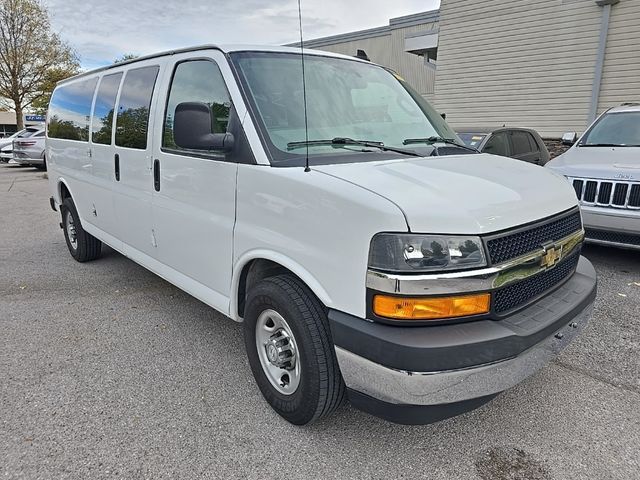 2018 Chevrolet Express LT