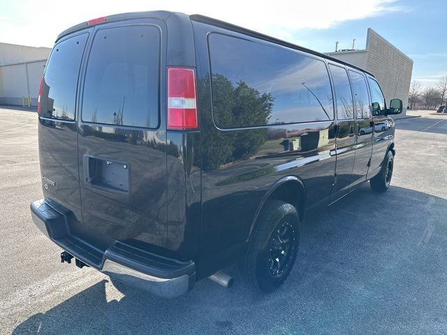 2018 Chevrolet Express LT