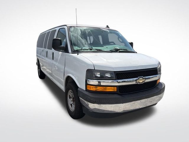 2018 Chevrolet Express LT