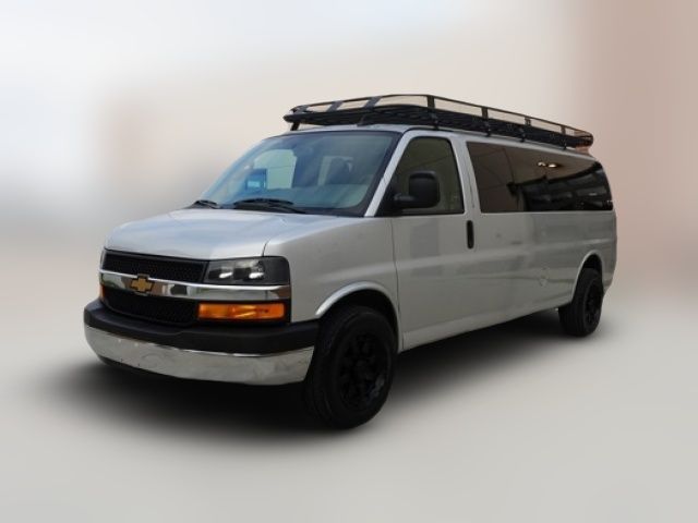 2018 Chevrolet Express LT