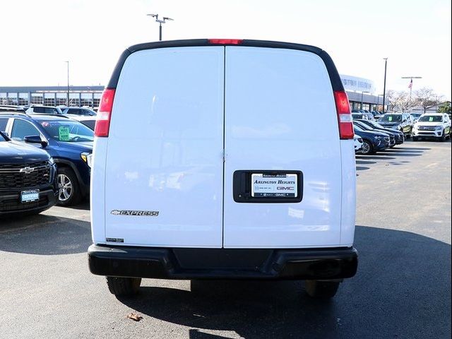 2018 Chevrolet Express Base