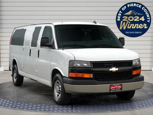 2018 Chevrolet Express Base