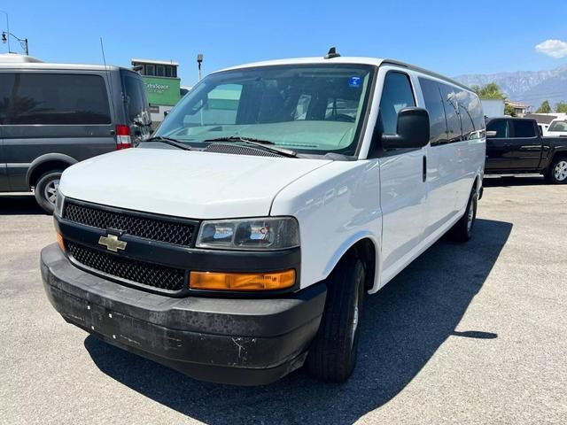 2018 Chevrolet Express LS