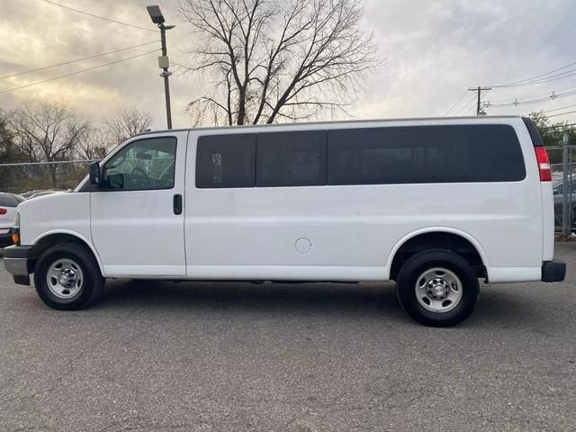 2018 Chevrolet Express LT