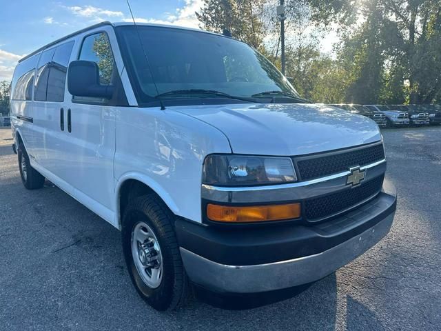 2018 Chevrolet Express LT