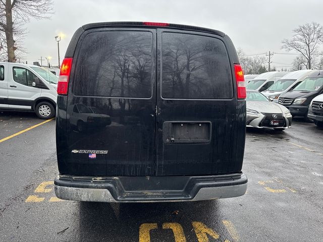 2018 Chevrolet Express Base