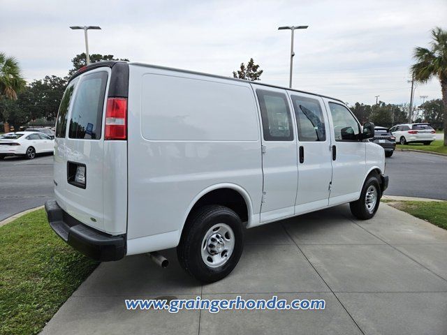 2018 Chevrolet Express Base