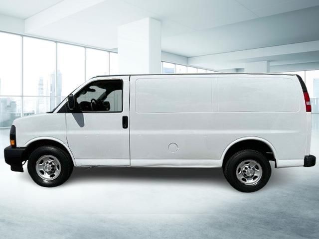 2018 Chevrolet Express Base