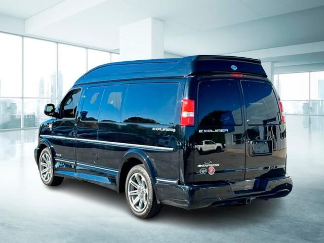 2018 Chevrolet Express Base