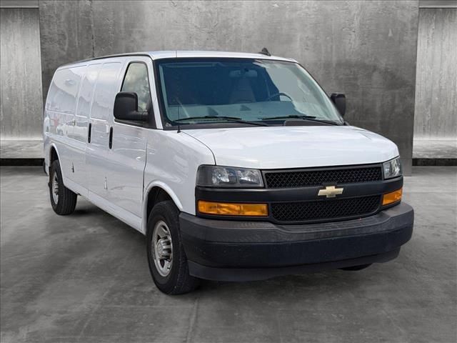 2018 Chevrolet Express Base