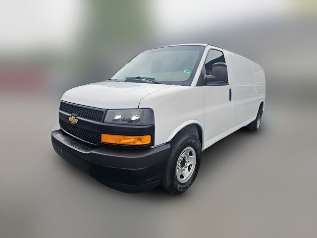2018 Chevrolet Express Base