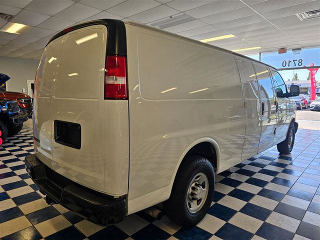 2018 Chevrolet Express Base