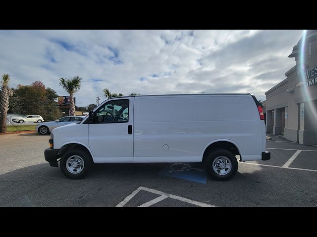 2018 Chevrolet Express Base