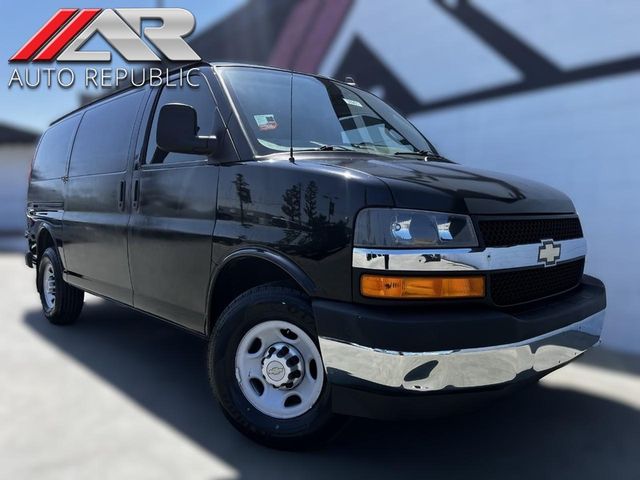 2018 Chevrolet Express Base