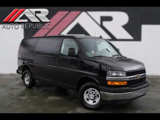 2018 Chevrolet Express Base