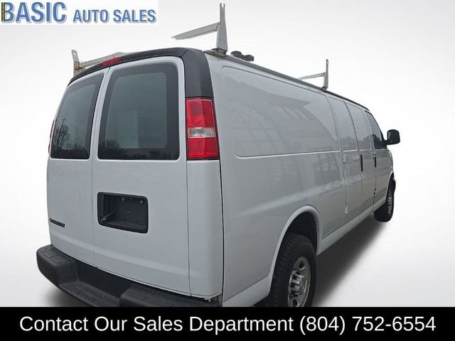 2018 Chevrolet Express Base
