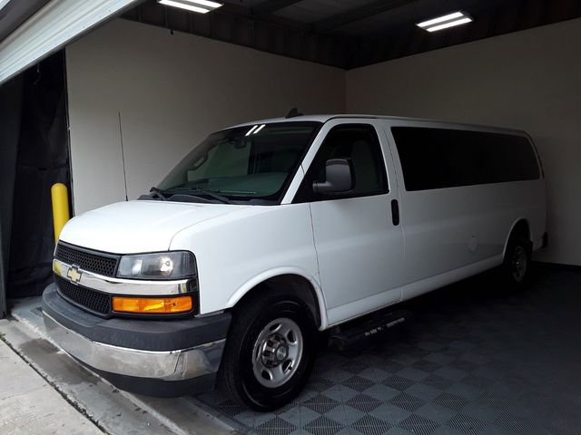 2018 Chevrolet Express LT