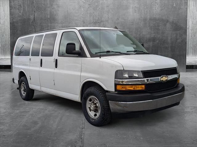 2018 Chevrolet Express LT