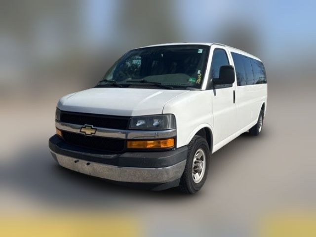 2018 Chevrolet Express LT