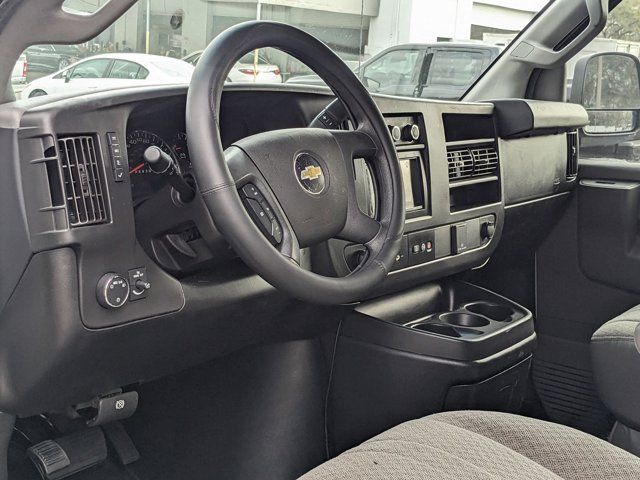 2018 Chevrolet Express LT