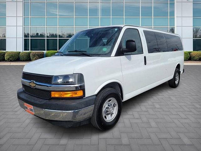 2018 Chevrolet Express LT