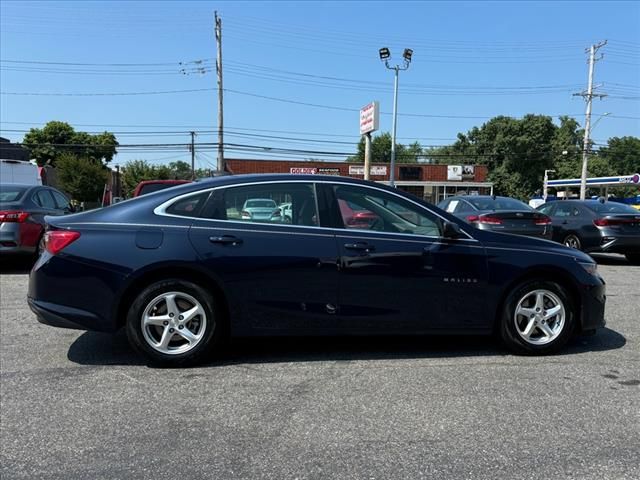 2018 Chevrolet Malibu LS