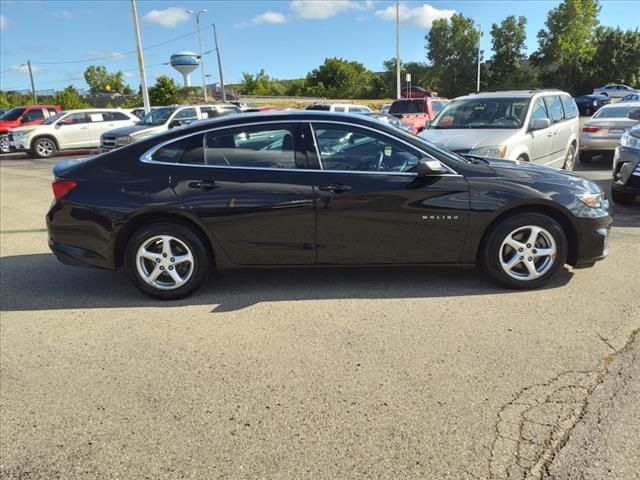 2018 Chevrolet Malibu LS