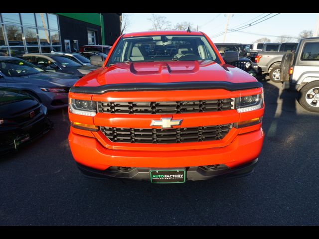 2018 Chevrolet Silverado 1500 Custom