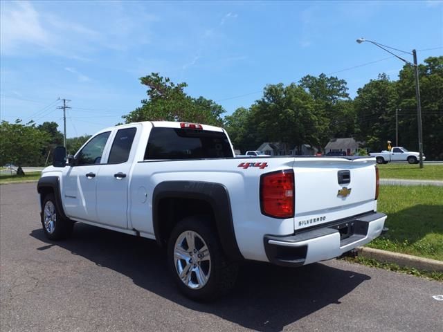 2018 Chevrolet Silverado 1500 Custom