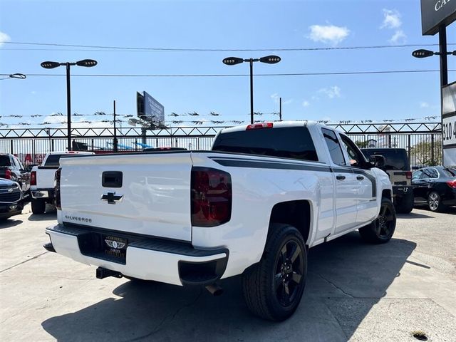 2018 Chevrolet Silverado 1500 Custom