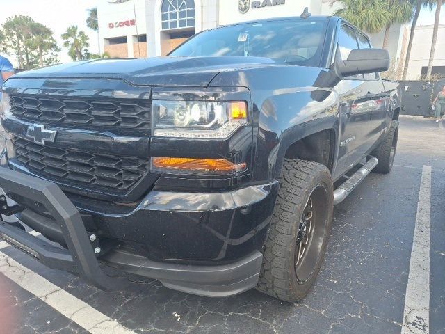 2018 Chevrolet Silverado 1500 Custom